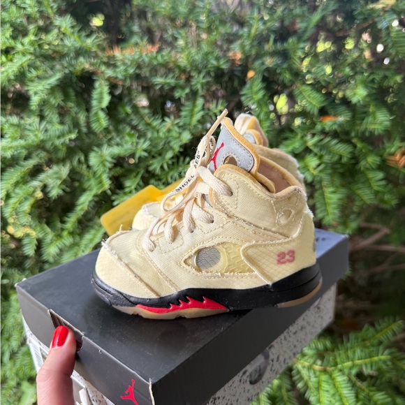 Jordan Kids Cream and Black Sneakers with Red Accents